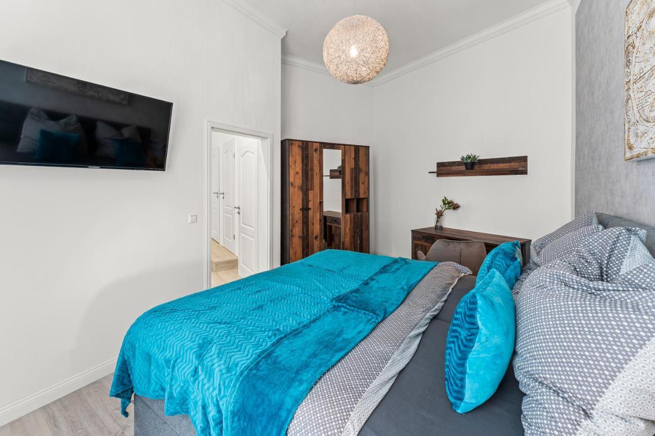 The Mierendorf Hinterhaus, 2 Bed Rooms Up To 4 People ベルリン エクステリア 写真